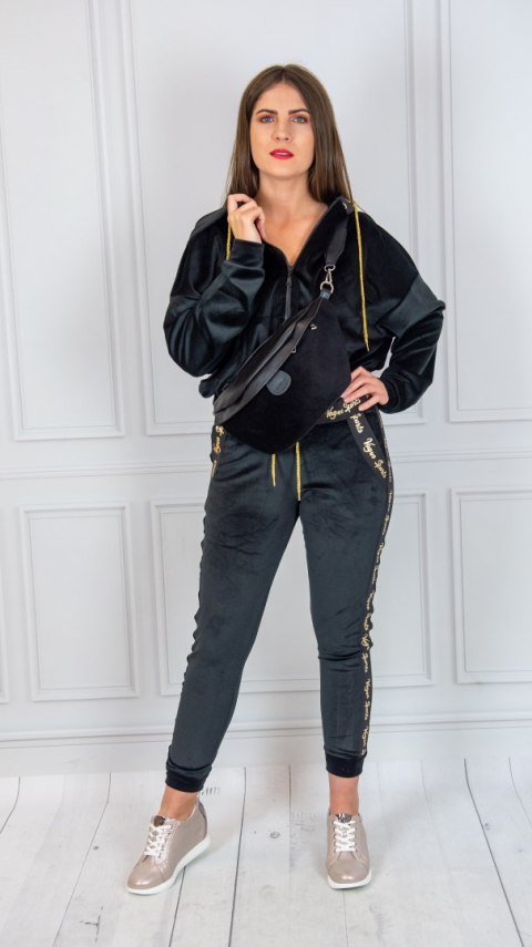 Bluza Dresowa Ze Złotymi Lampasami LATYNKA Moda Sanok Bluza Dresowa Ze Złotymi Lampasami LATYNKA Moda Sanok