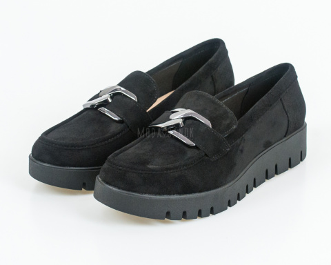 Czarne buty loafersy ze srebrnym grubym łańcuszkiem na lekkiej platformie SERGIO LEONE - MODA SANOK Czarne buty loafersy ze srebrnym grubym łańcuszkiem na lekkiej platformie SERGIO LEONE - MODA SANOK