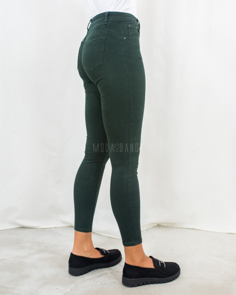Proste elastyczne przylegające ciemnozielone spodnie push up PINK FASHION DENIM - MODA SANOK Proste elastyczne przylegające ciemnozielone spodnie push up PINK FASHION DENIM - MODA SANOK
