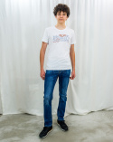 T-shirt VOLCANO męski bawełniany w kolorze białym z pomarańczowo-niebieskim nadrukiem - MODA SANOK T-shirt VOLCANO męski bawełniany w kolorze białym z pomarańczowo-niebieskim nadrukiem - MODA SANOK
