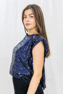 Elegancka cekinowa bluzka wiązana z tyłu w kolorze fioletowym - MODA SANOK Elegancka cekinowa bluzka wiązana z tyłu w kolorze fioletowym - MODA SANOK