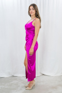 Elegancka sukienka satynowa maxi w kolorze mocnego różu KATNISS - MODA SANOK Elegancka sukienka satynowa maxi w kolorze mocnego różu KATNISS - MODA SANOK