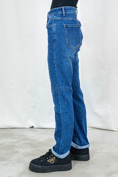 Spodnie jeansowe damskie slim ze średnim stanem i zwężaną nogawką - MODA SANOK