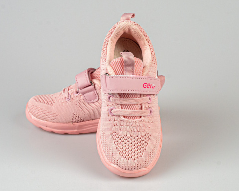 Buty dziewczęce sportowe  w kolorze różowym z brokatowymi paskami zapinane na rzep - MODA SANOK
