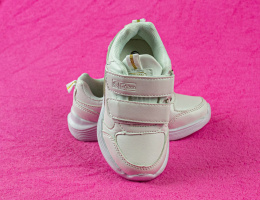 Buty sportowe dziecięce zapinane na rzepy w kolorze białym ze złotymi zdobieniami - MODA SANOK