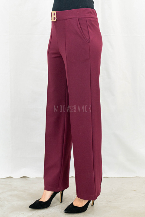 Dzianinowe eleganckie spodnie w kolorze bordowym z prostą szeroką nogawką - MODA SANOK