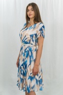 Elegancka wizytowa rozkloszowana kobieca sukienka za kolano, krótki rękaw z dekolem w literk V  NELLA- MODA SANOK