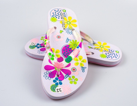 Japonki dziecięce z kolorowymi kwiatami SUPER GEAR - MODA SANOK