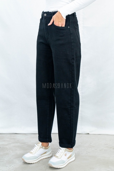 Spodnie jeansowe damskie Mom Fit w kolorze czarnym - MODA SANOK