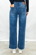 Spodnie jeansowe damskie regular fit z prostą nogawką w kolorze ciemno niebieskim - MODA SANOK