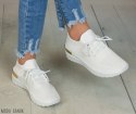 Białe damskie buty sportowe siatka wiązane zdobione złotym elementem Moda Sanok Białe damskie buty sportowe siatka wiązane zdobione złotym elementem Moda Sanok