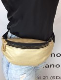 Gustowna kremowa nerka ze złotym zamkiem Moda Sanok Gustowna kremowa nerka ze złotym zamkiem Moda Sanok