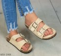 Klapki damskie beżowe na korku z klamrami MODA SANOK Klapki damskie beżowe na korku z klamrami MODA SANOK