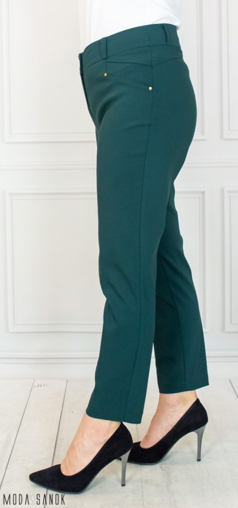 Spodnie RAEL damskie eleganckie cygaretki 7/8 - butelkowa zieleń - MODA SANOK Spodnie RAEL damskie eleganckie cygaretki 7/8 - butelkowa zieleń - MODA SANOK