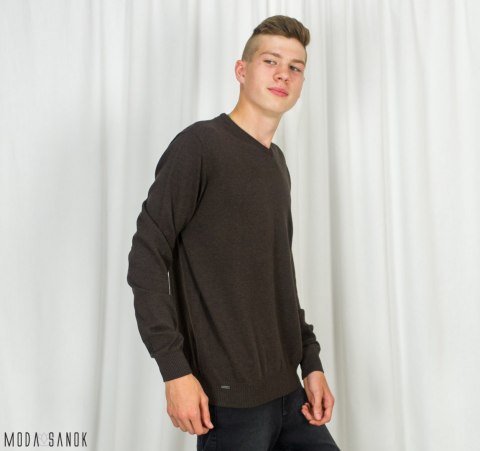 Męski sweterek Volcano polo - czekoladowy brąz - Moda Sanok